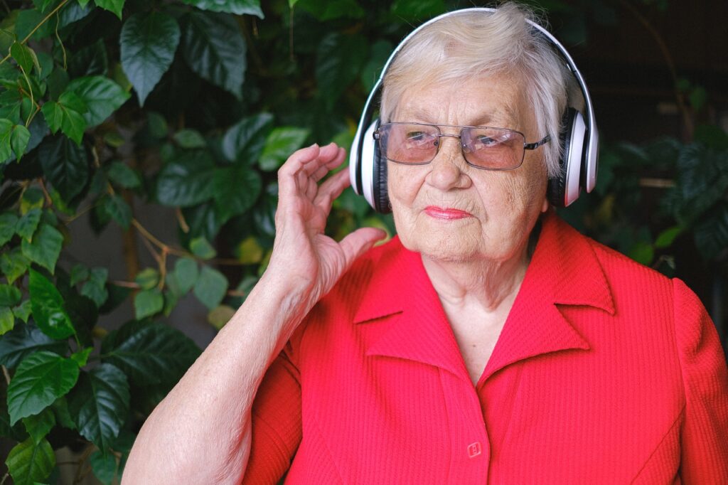 Hearing loss affect an elders independence